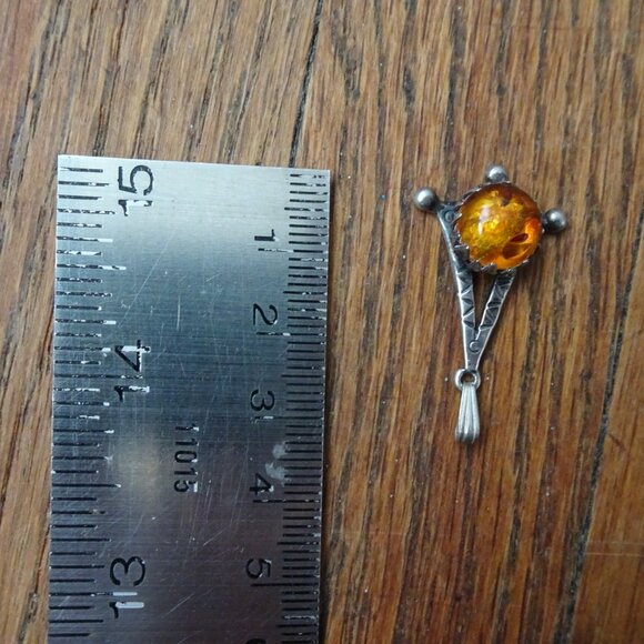 Sterling Silver Pendant with Baltic Amber - Picture 4 of 5